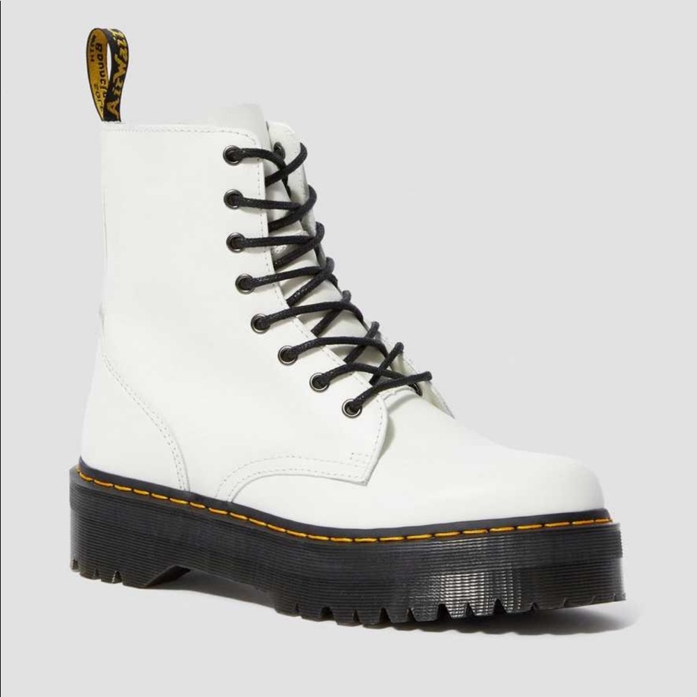 Dr.Martin Boots
